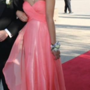 Beautiful Coral Pink Prom Dress